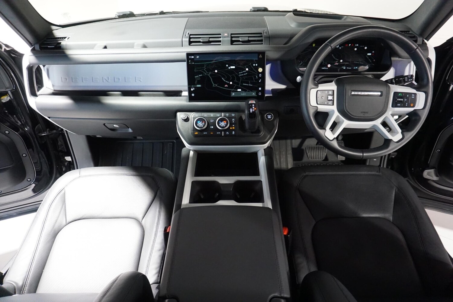 Used Land Rover Defender 110 for sale - 77440144: Photo 9