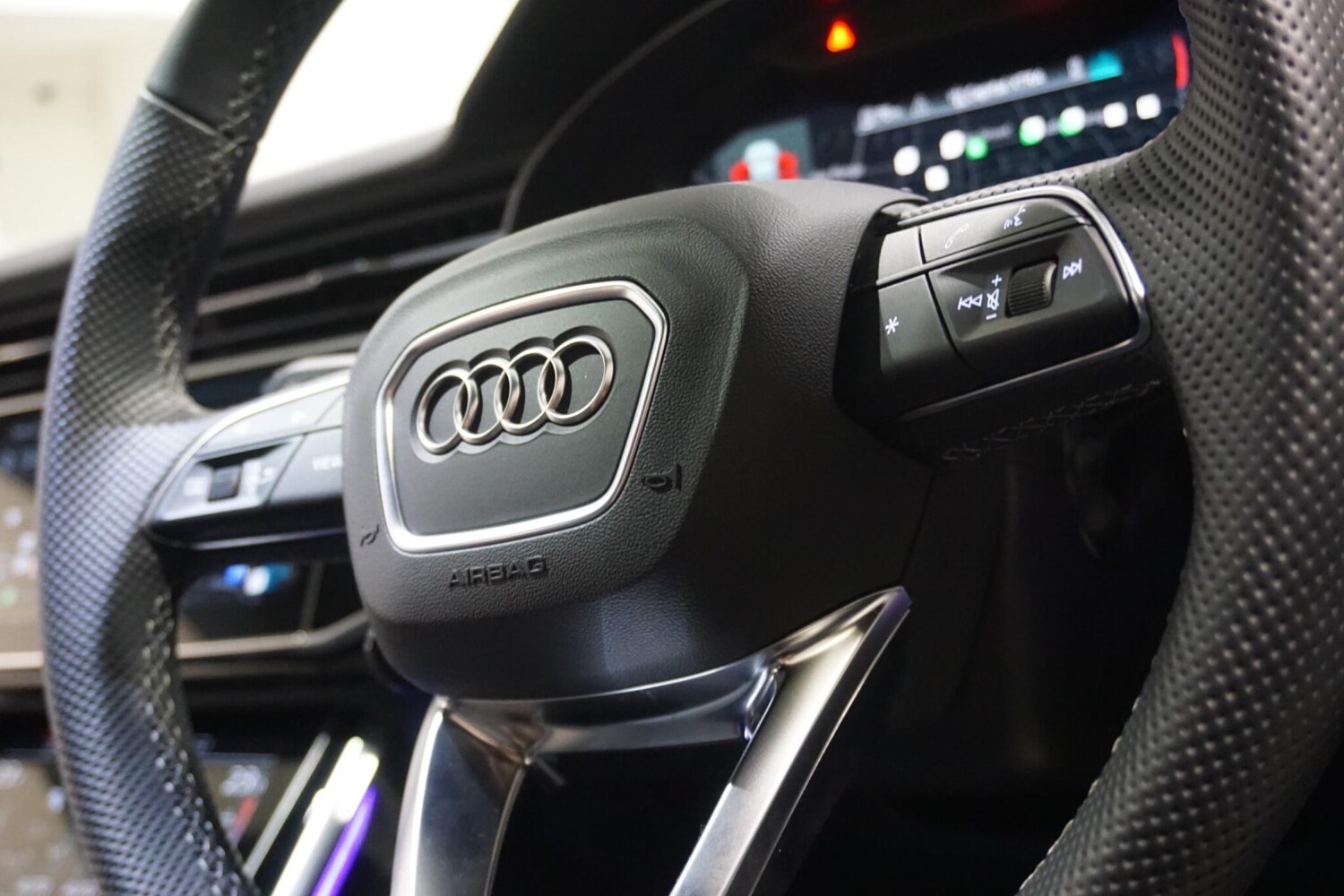 Used Audi SQ7 for sale - 77538291: Photo 60