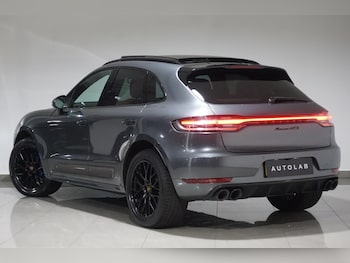 Used Porsche Macan 2021 for sale - 75769528: Photo