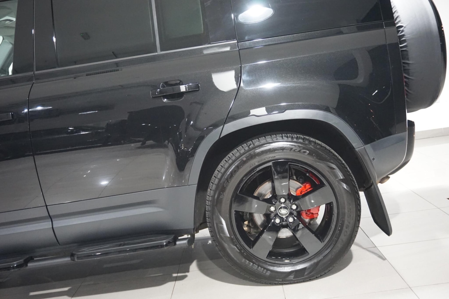 Used Land Rover Defender 110 for sale - 76476486: Photo 45