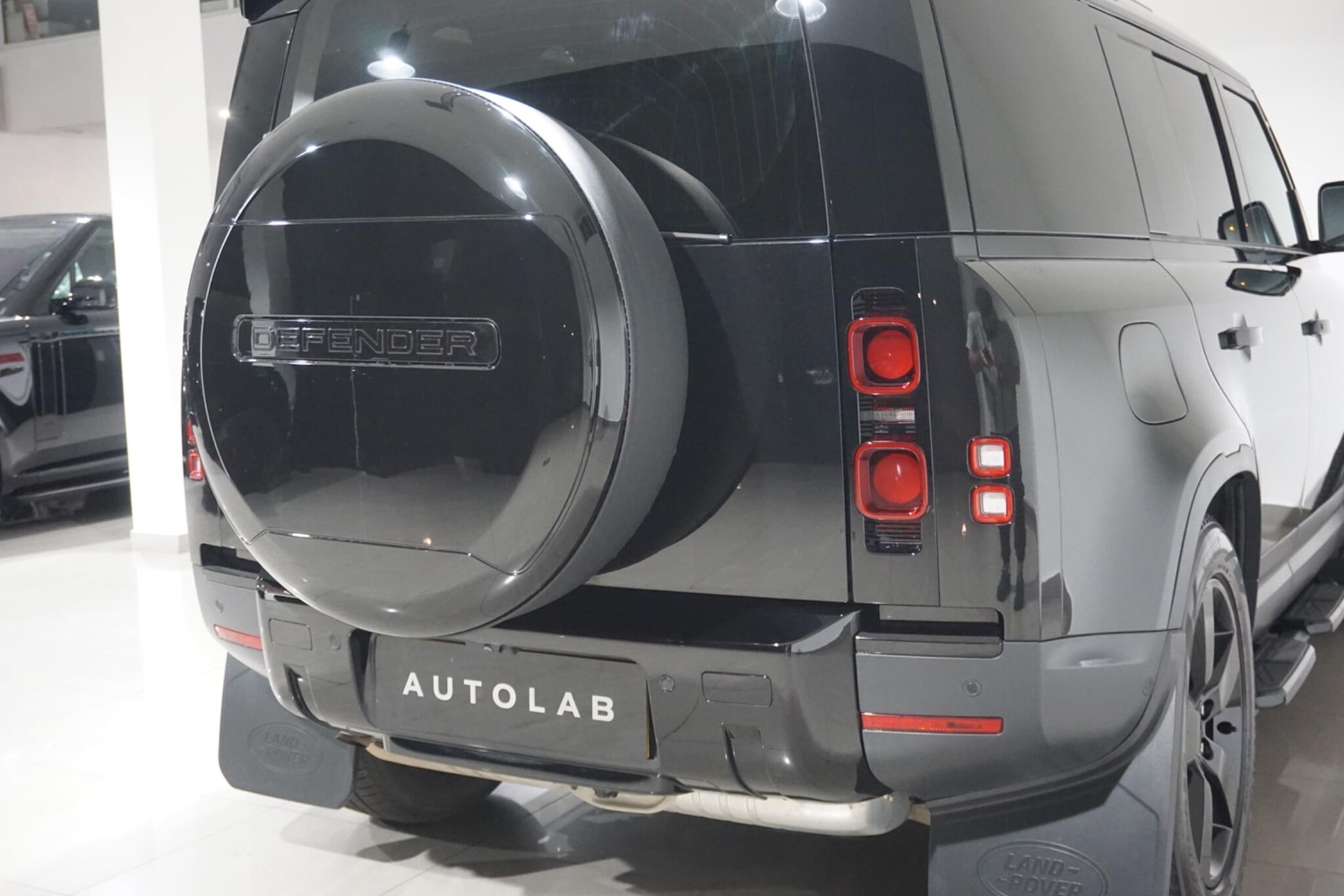 Used Land Rover Defender 110 for sale - 76476486: Photo 60