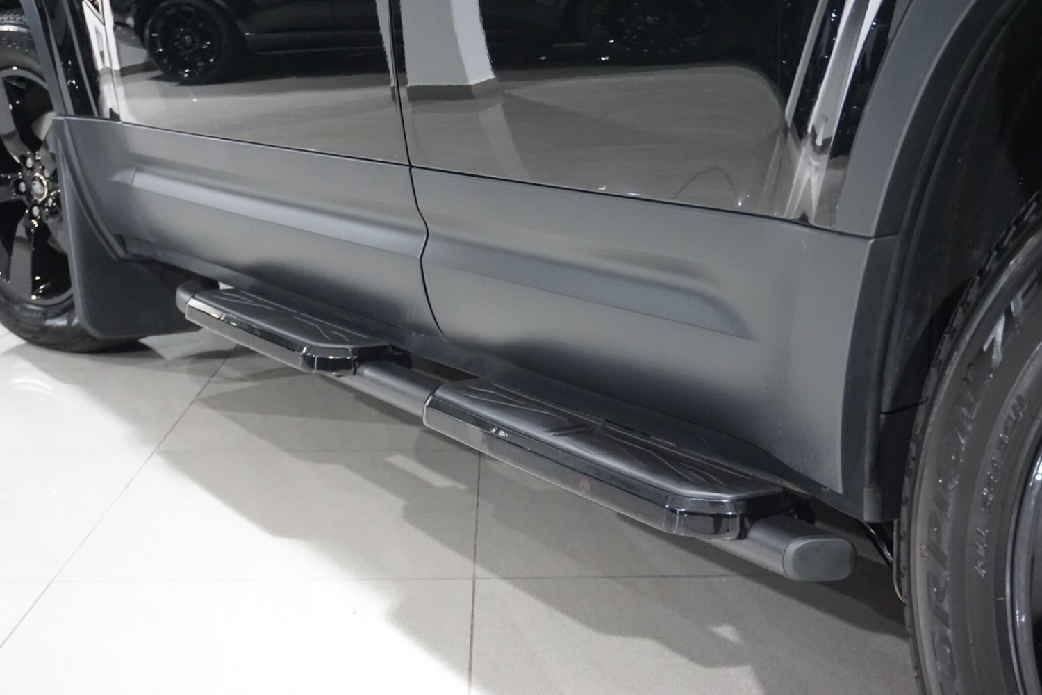 Used Land Rover Defender 110 for sale - 76476486: Photo 66