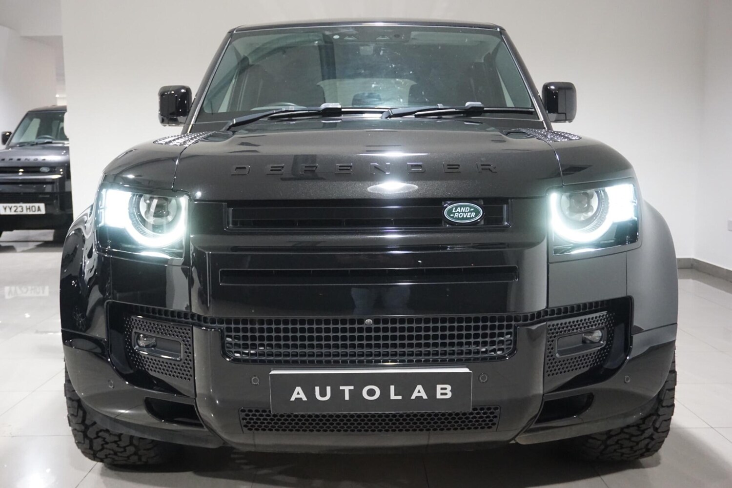 Used Land Rover Defender 110 for sale - 78135564: Photo 27