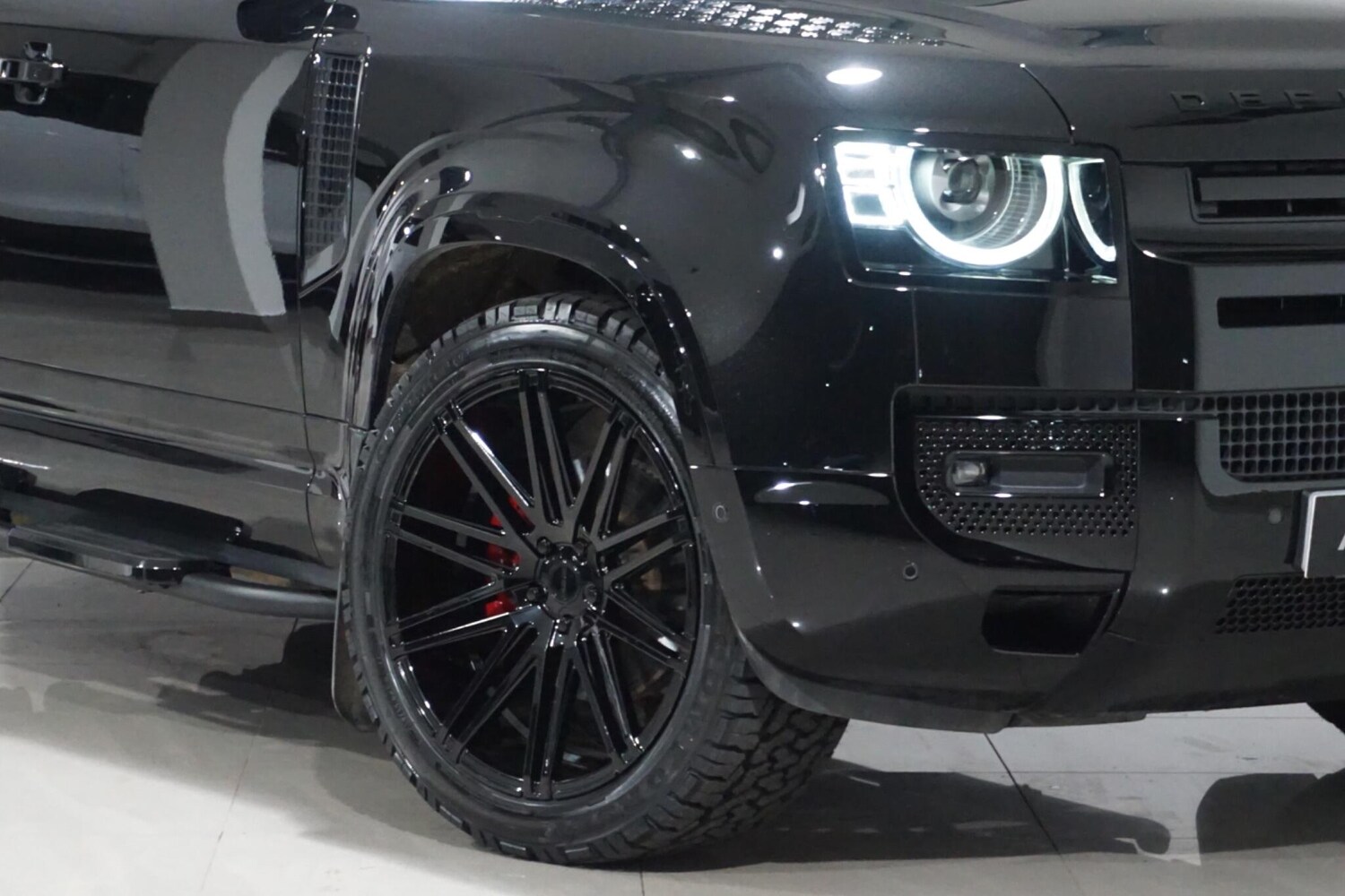 Used Land Rover Defender 110 for sale - 78135564: Photo 49