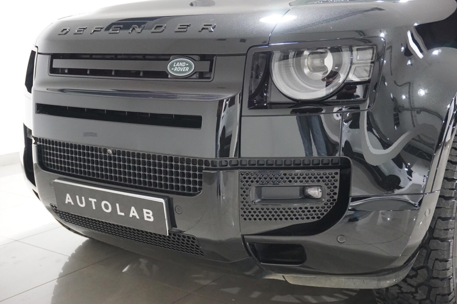 Used Land Rover Defender 110 for sale - 78135564: Photo 68