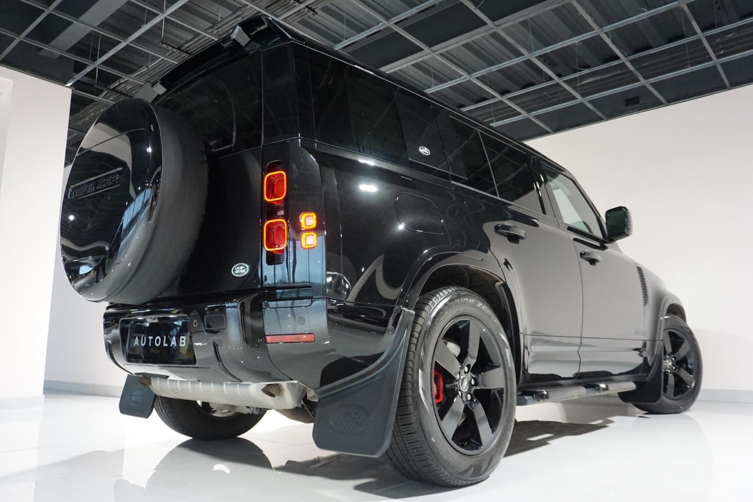 Used Land Rover Defender 2024 for sale - 77722507: Photo 20