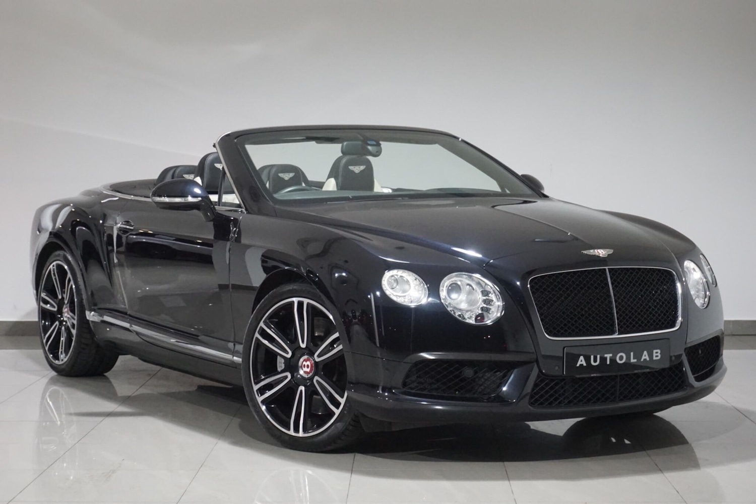 Used Bentley Continental 2013 for sale - 76013379: Photo 1