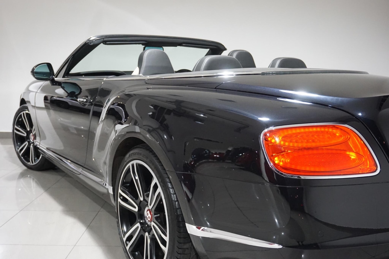 Used Bentley Continental 2013 for sale - 76013379: Photo 42