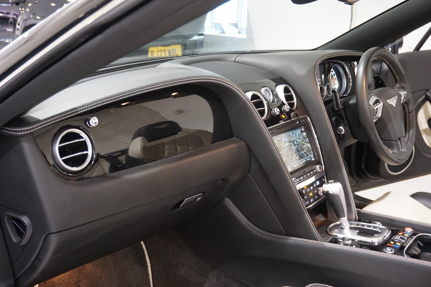 Used Bentley Continental 2013 for sale - 76013379: Photo 47