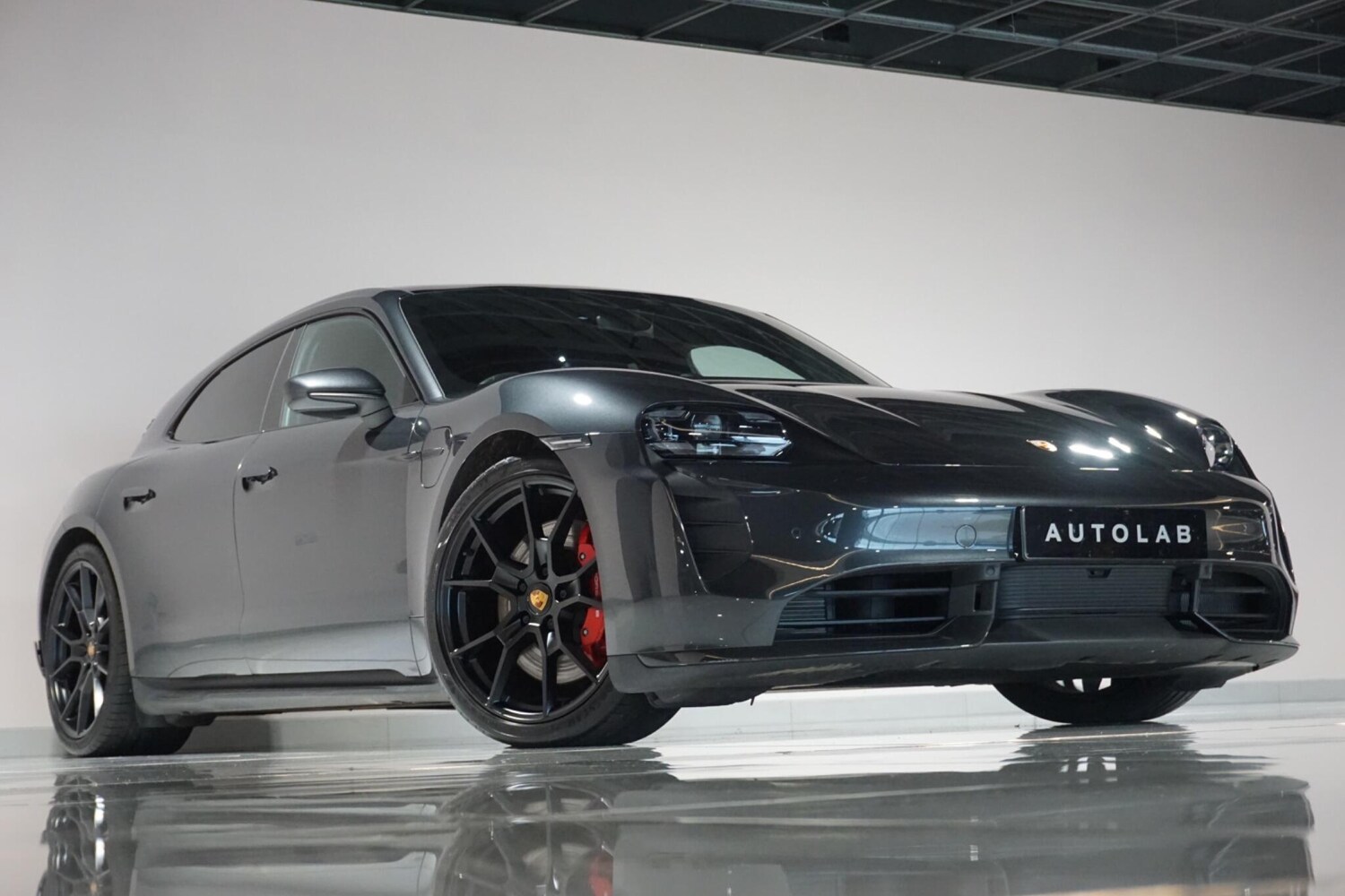 Used Porsche Taycan 2023 for sale - 77525007: Photo 27