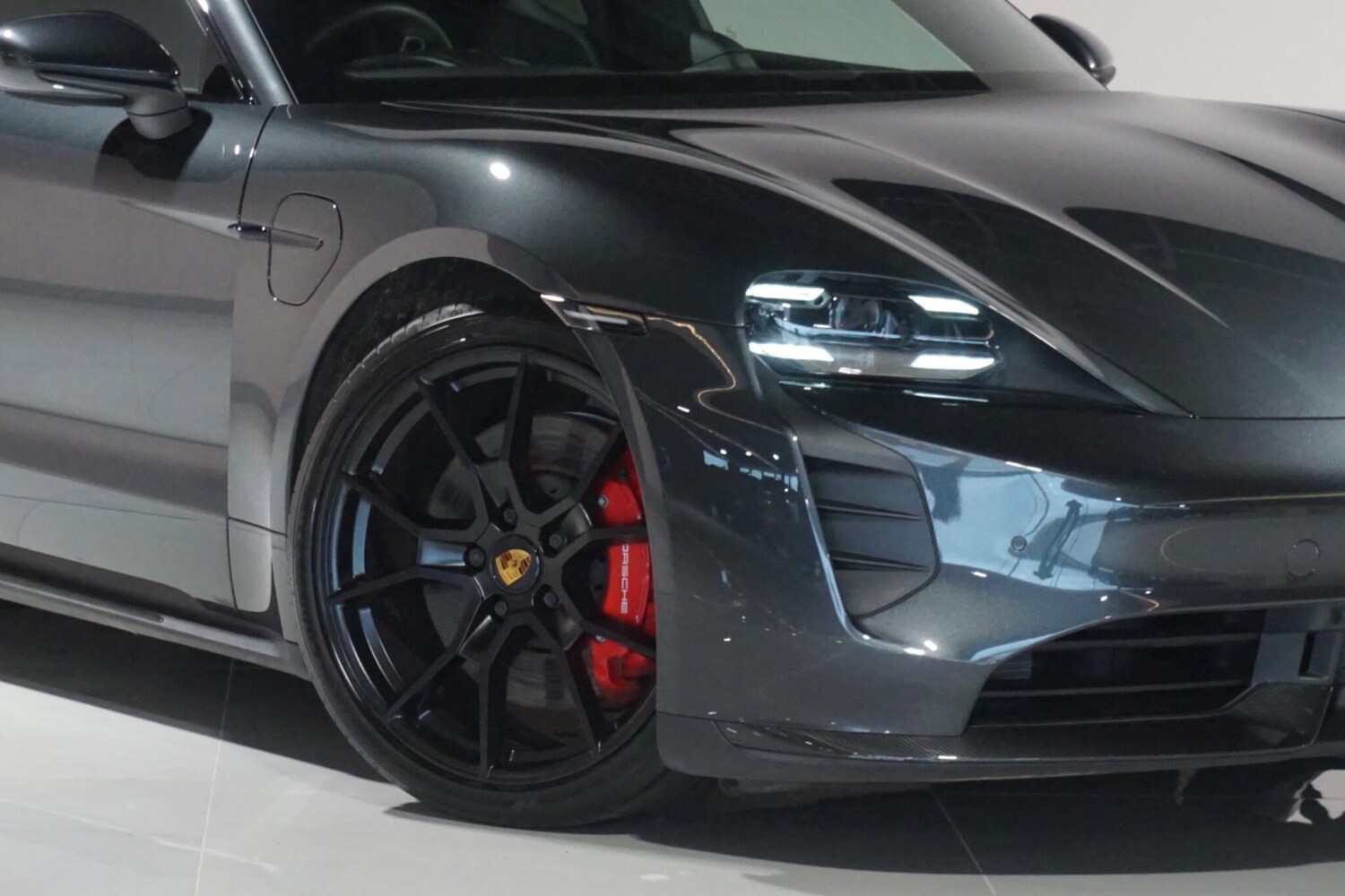 Used Porsche Taycan 2023 for sale - 77525007: Photo 34