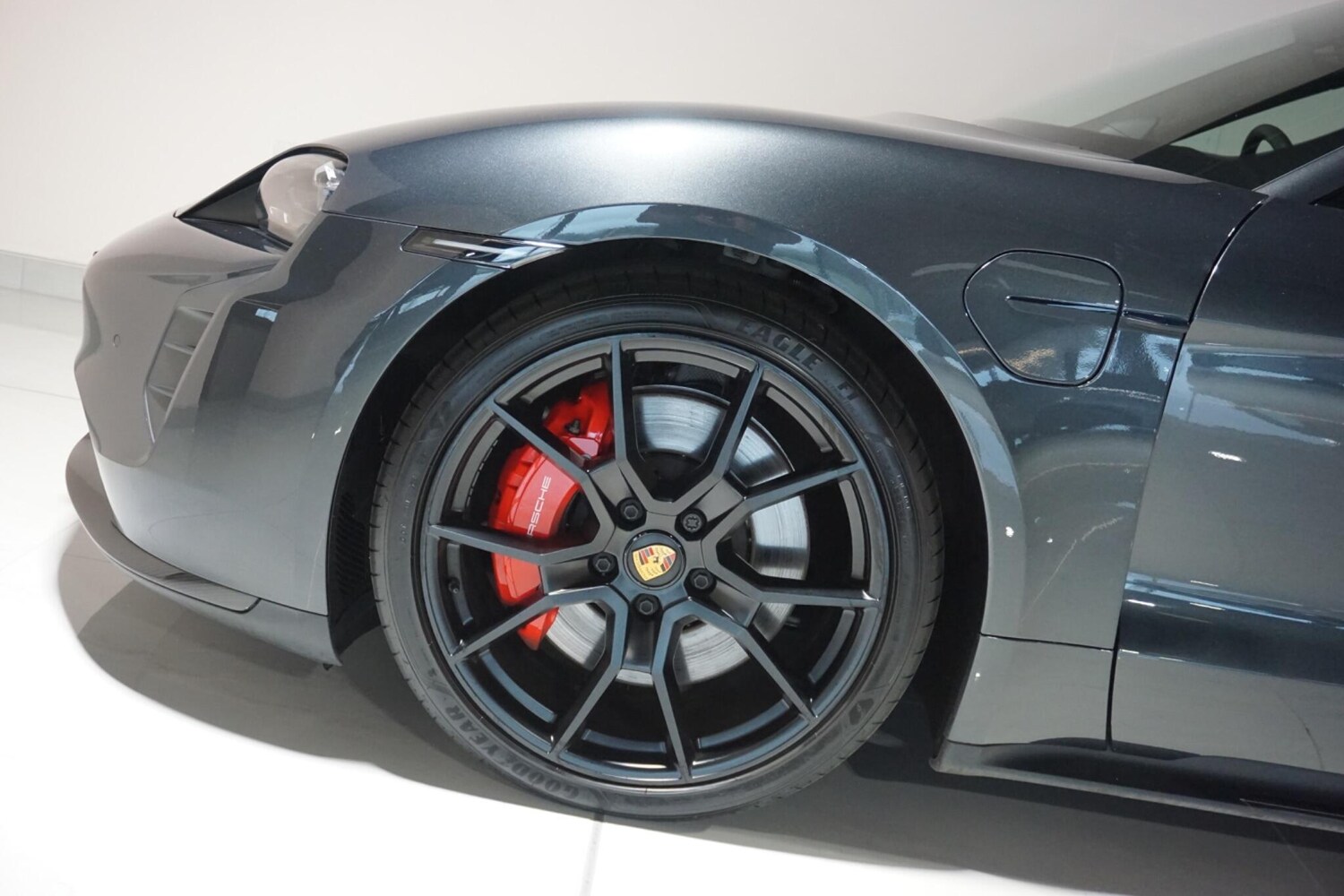 Used Porsche Taycan 2023 for sale - 77525007: Photo 36