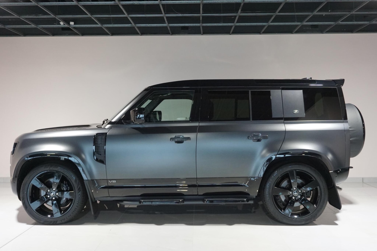 Used Land Rover Defender 2022 for sale - 77315238: Photo 38