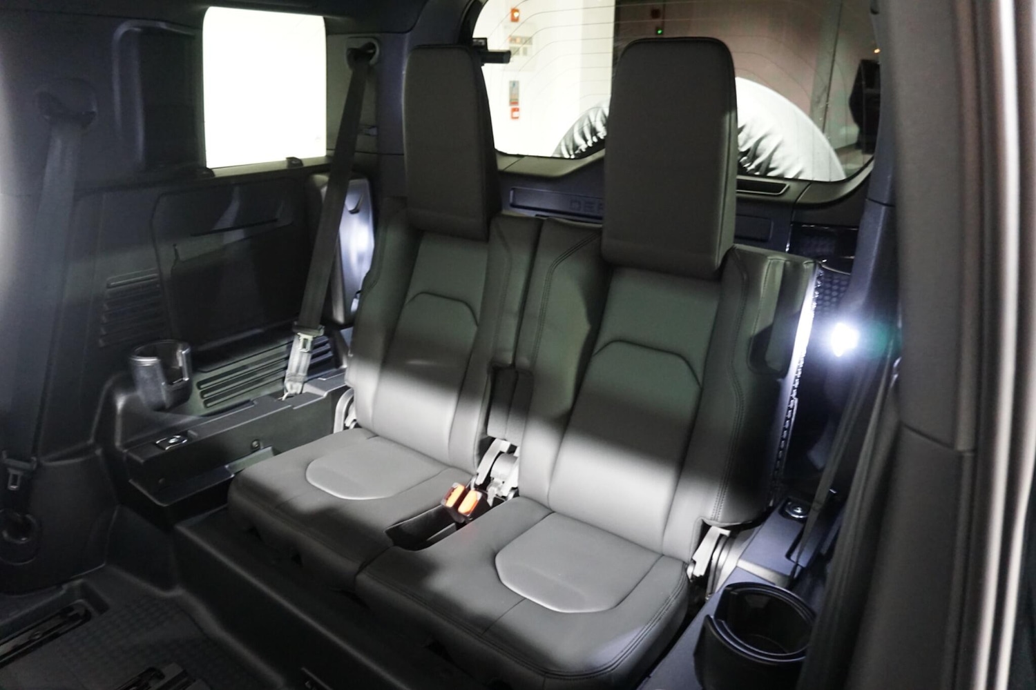 Used Land Rover Defender 2023 for sale - 76472977: Photo 18