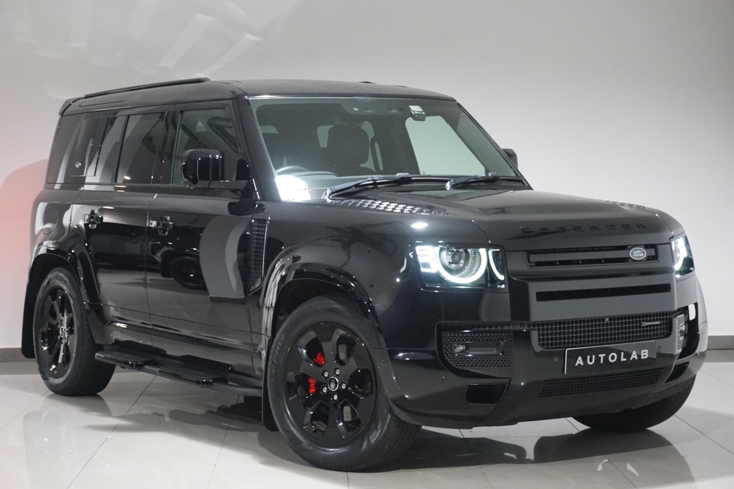 Used Land Rover Defender 2023 for sale - 76472977: Photo 42