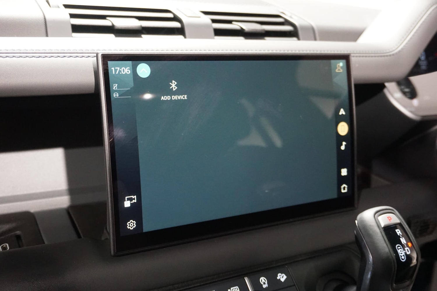 Used Land Rover Defender 2023 for sale - 76472977: Photo 65