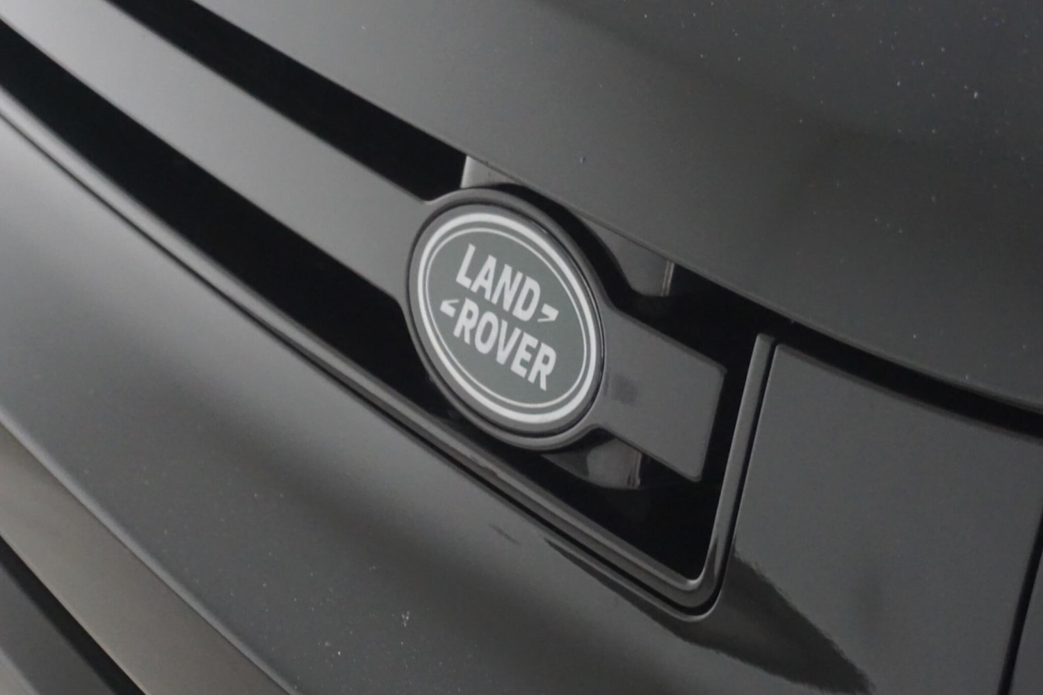 Used Land Rover Defender 2023 for sale - 76472977: Photo 82