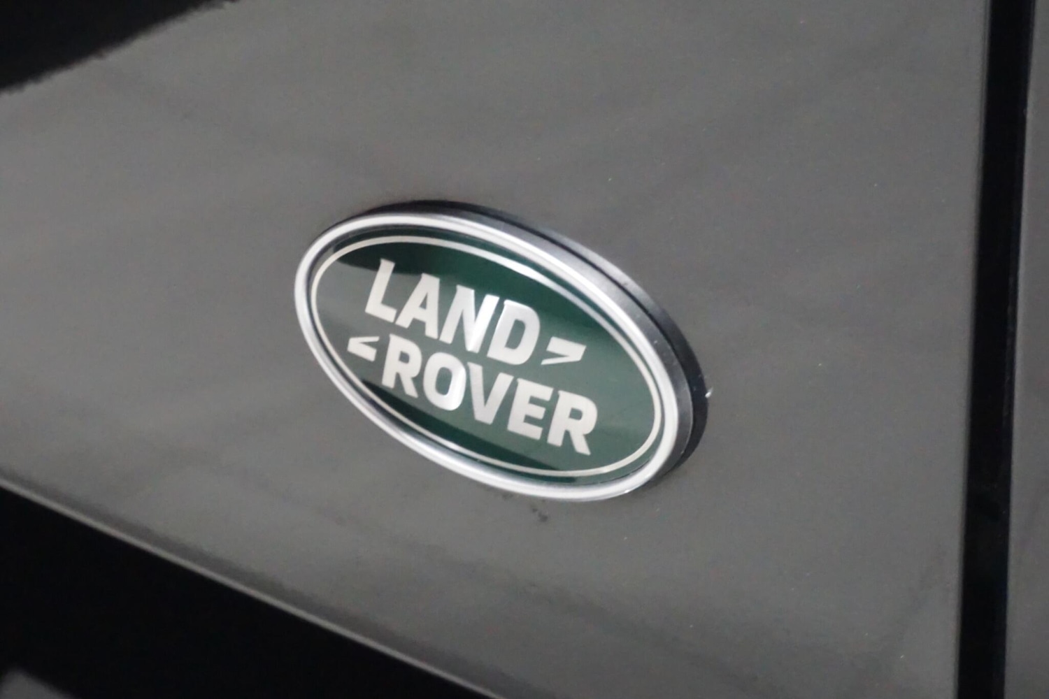 Used Land Rover Defender 2023 for sale - 76472977: Photo 83