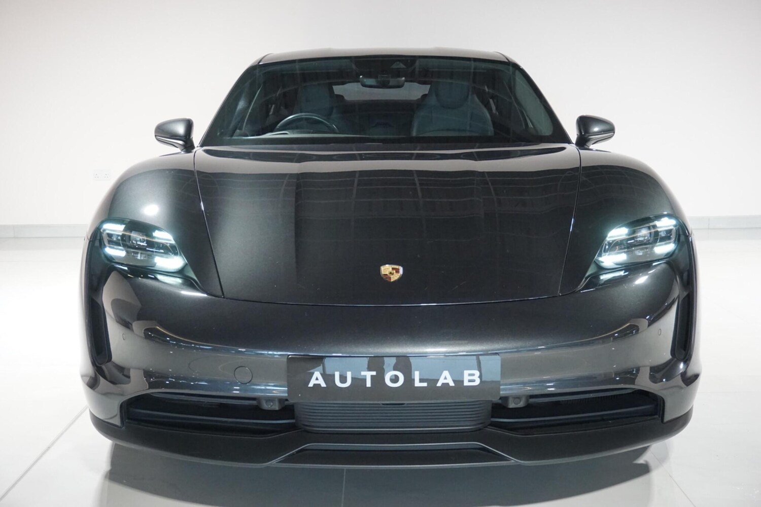 Used Porsche Taycan for sale - 77496794: Photo 19