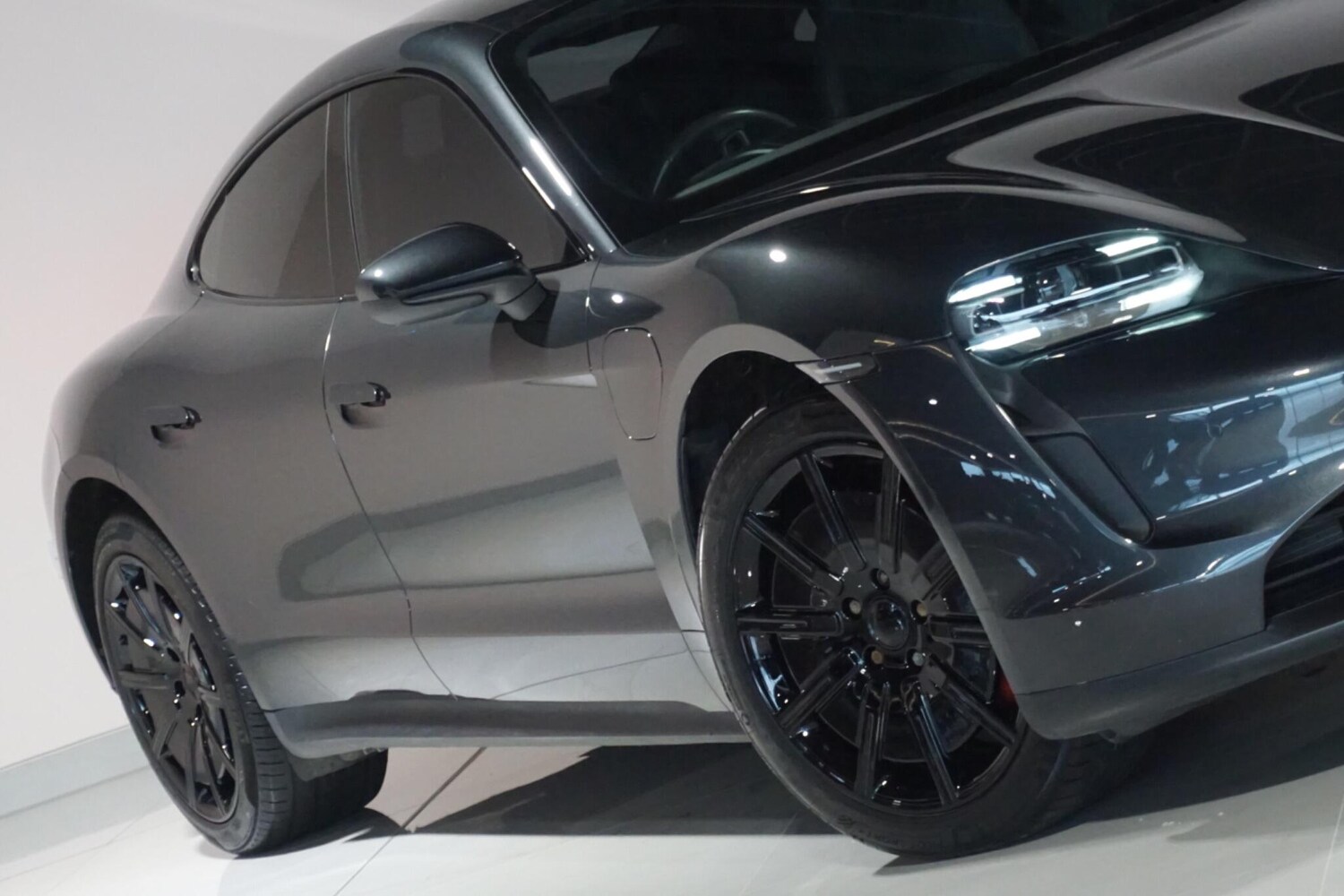 Used Porsche Taycan for sale - 77496794: Photo 37