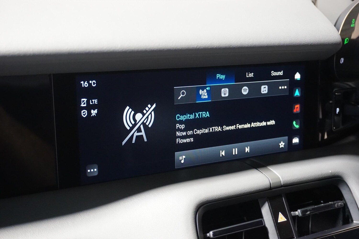 Used Porsche Taycan for sale - 77496794: Photo 55