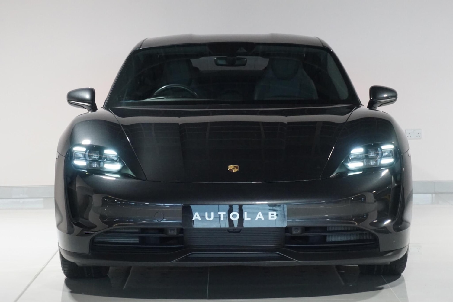 Used Porsche Taycan for sale - 77496794: Photo 7