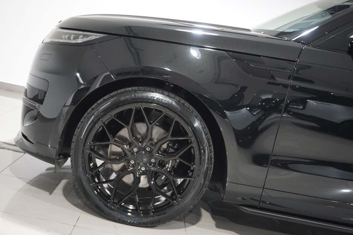 Used Land Rover Range Rover Sport 2024 for sale - 77155643: Photo 47