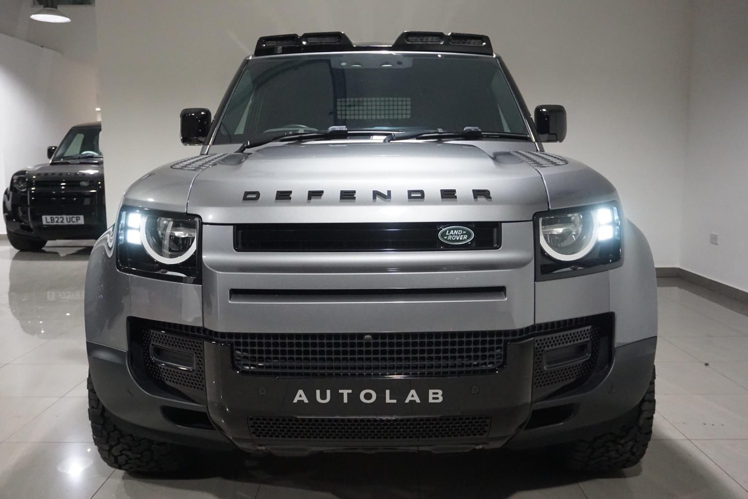 Used Land Rover Defender 110 for sale - 76476478: Photo 18