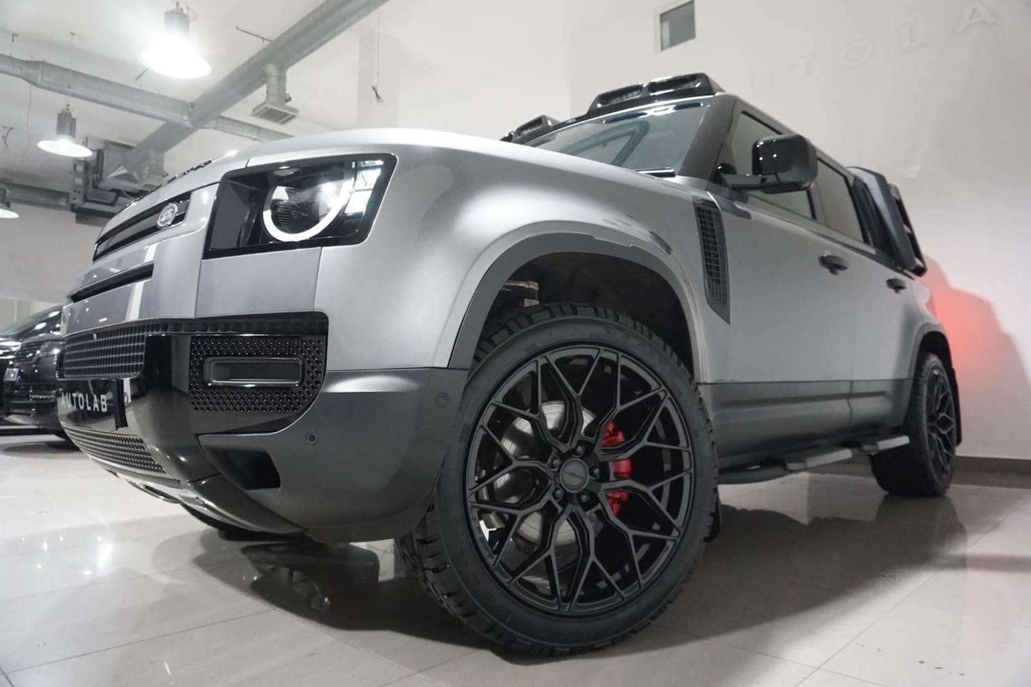 Used Land Rover Defender 110 for sale - 76476478: Photo 25