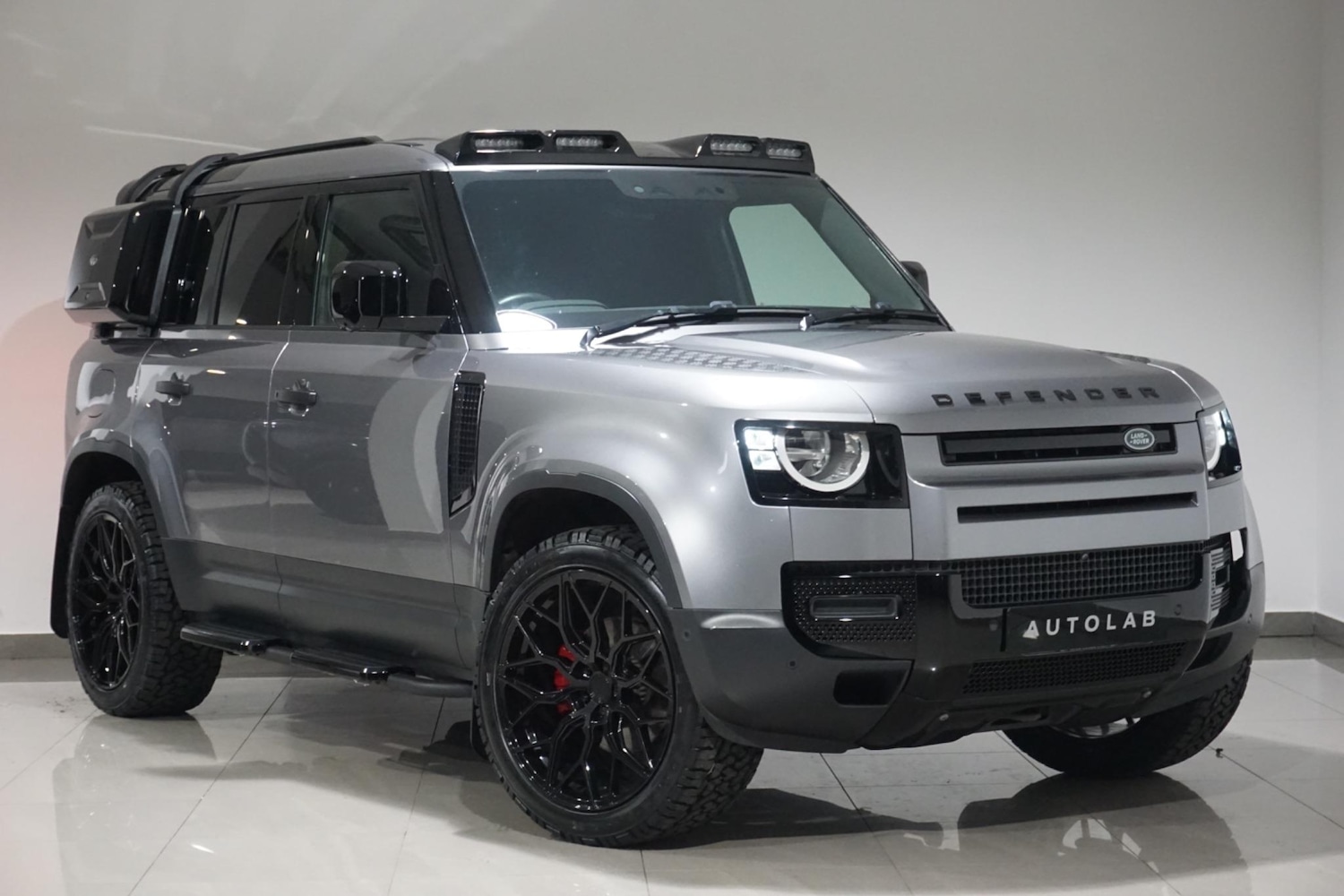 Used Land Rover Defender 110 for sale - 76476478: Photo 32