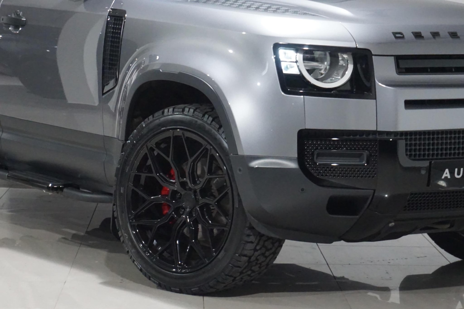 Used Land Rover Defender 110 for sale - 76476478: Photo 40