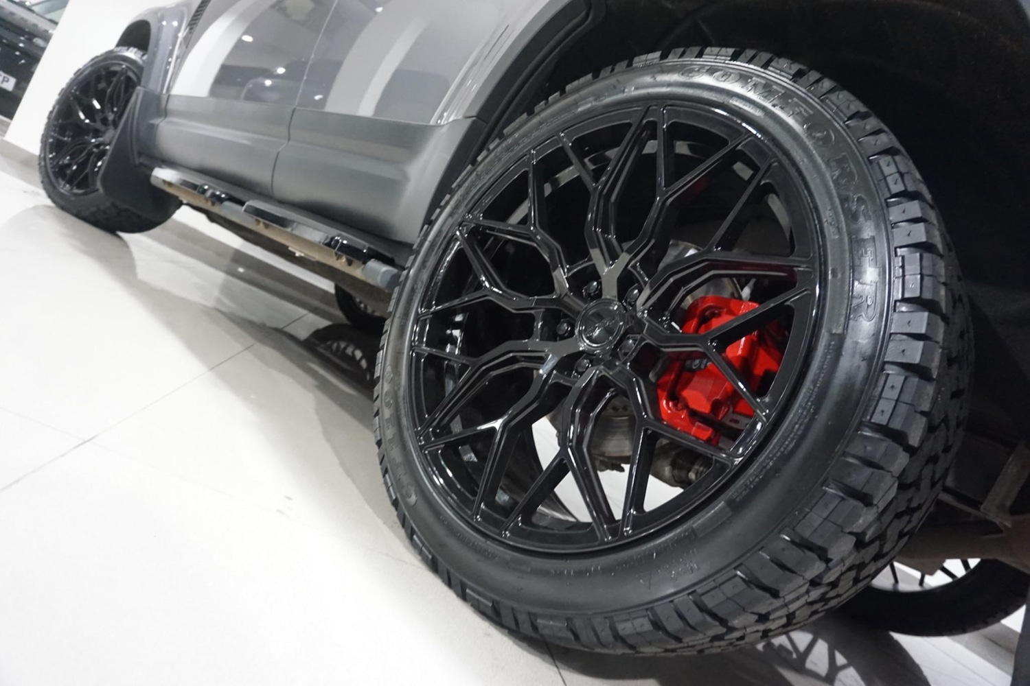 Used Land Rover Defender 110 for sale - 76476478: Photo 46