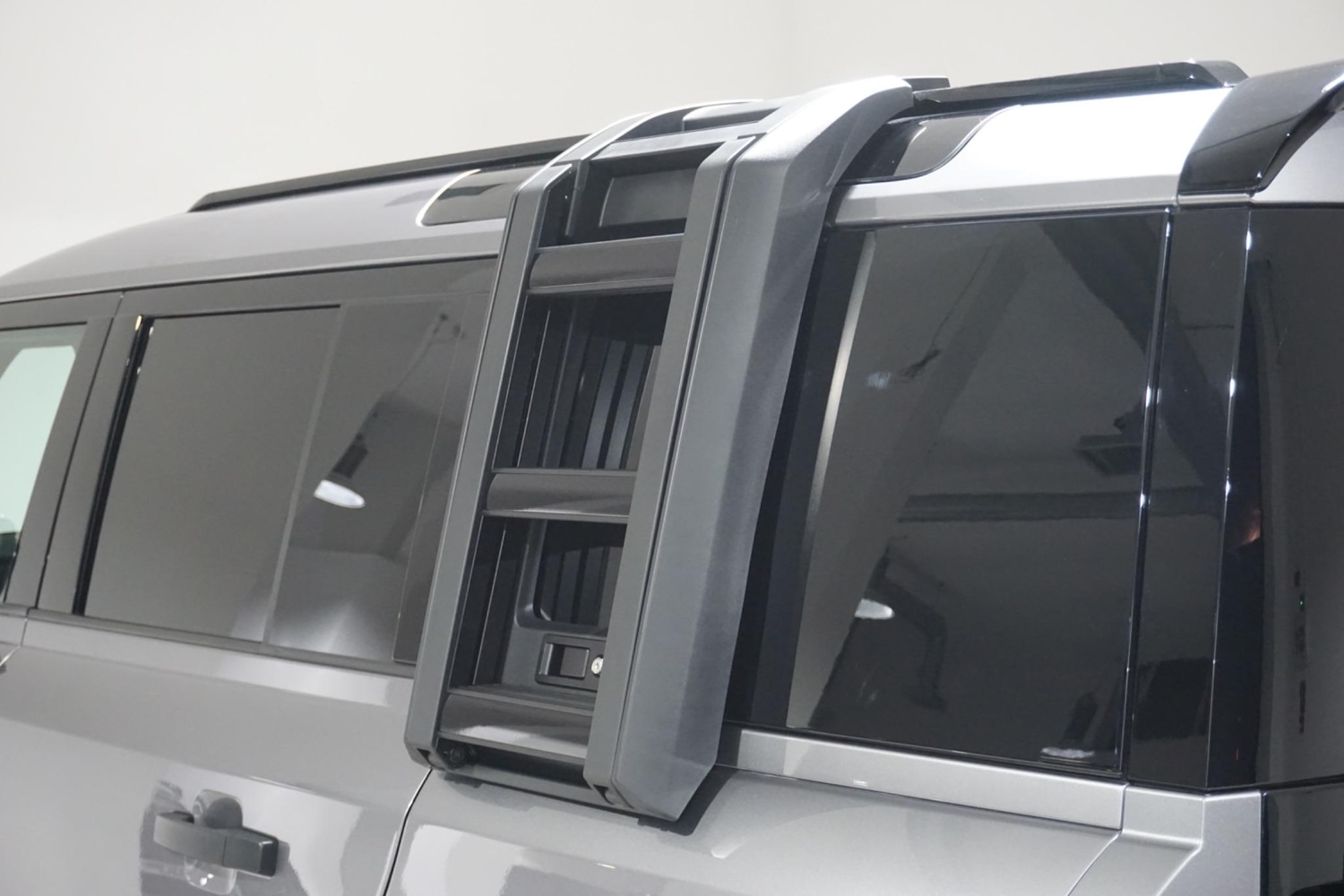 Used Land Rover Defender 110 for sale - 76476478: Photo 62