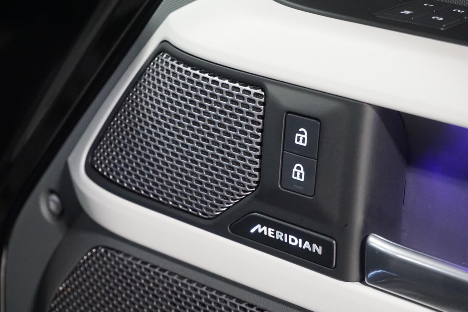 Used Land Rover Defender 2023 for sale - 77253773: Photo 22