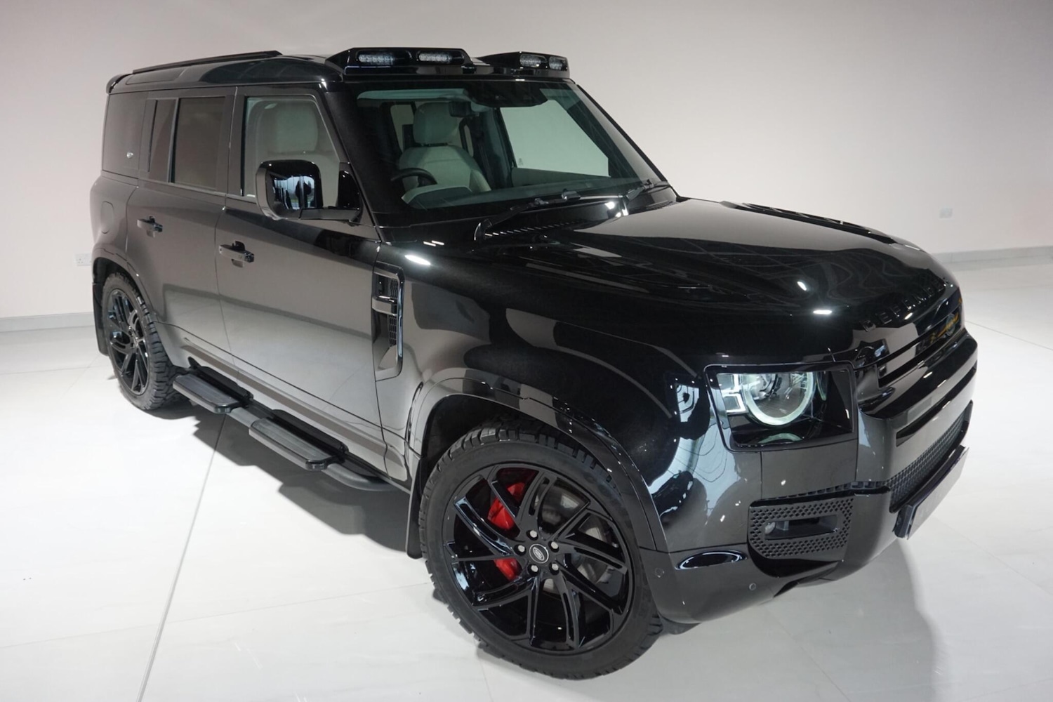 Used Land Rover Defender 2023 for sale - 77253773: Photo 38