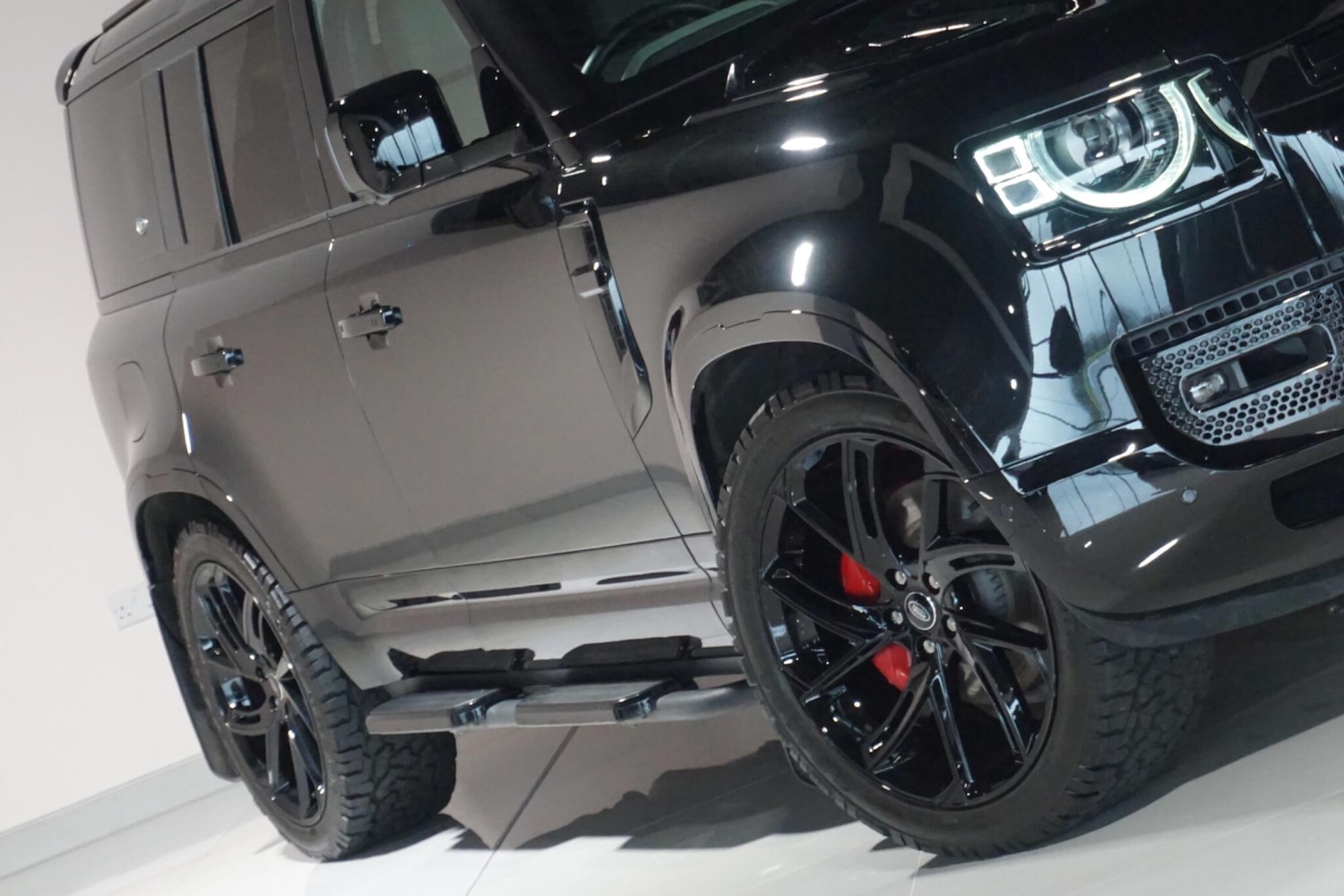 Used Land Rover Defender 2023 for sale - 77253773: Photo 44