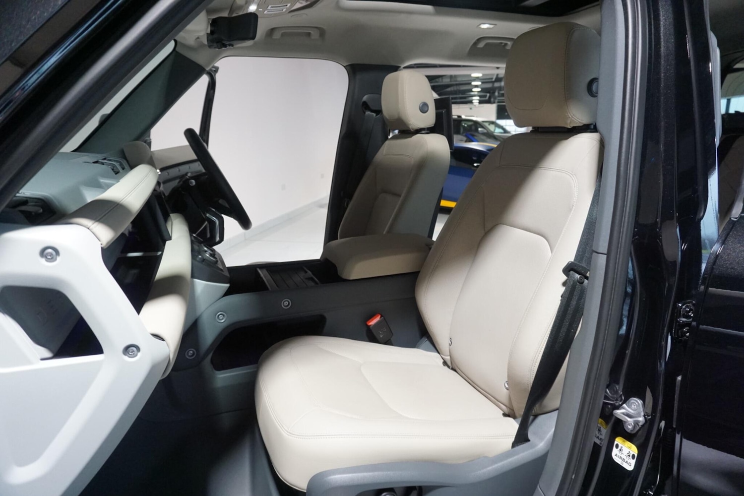 Used Land Rover Defender 2023 for sale - 77253773: Photo 55