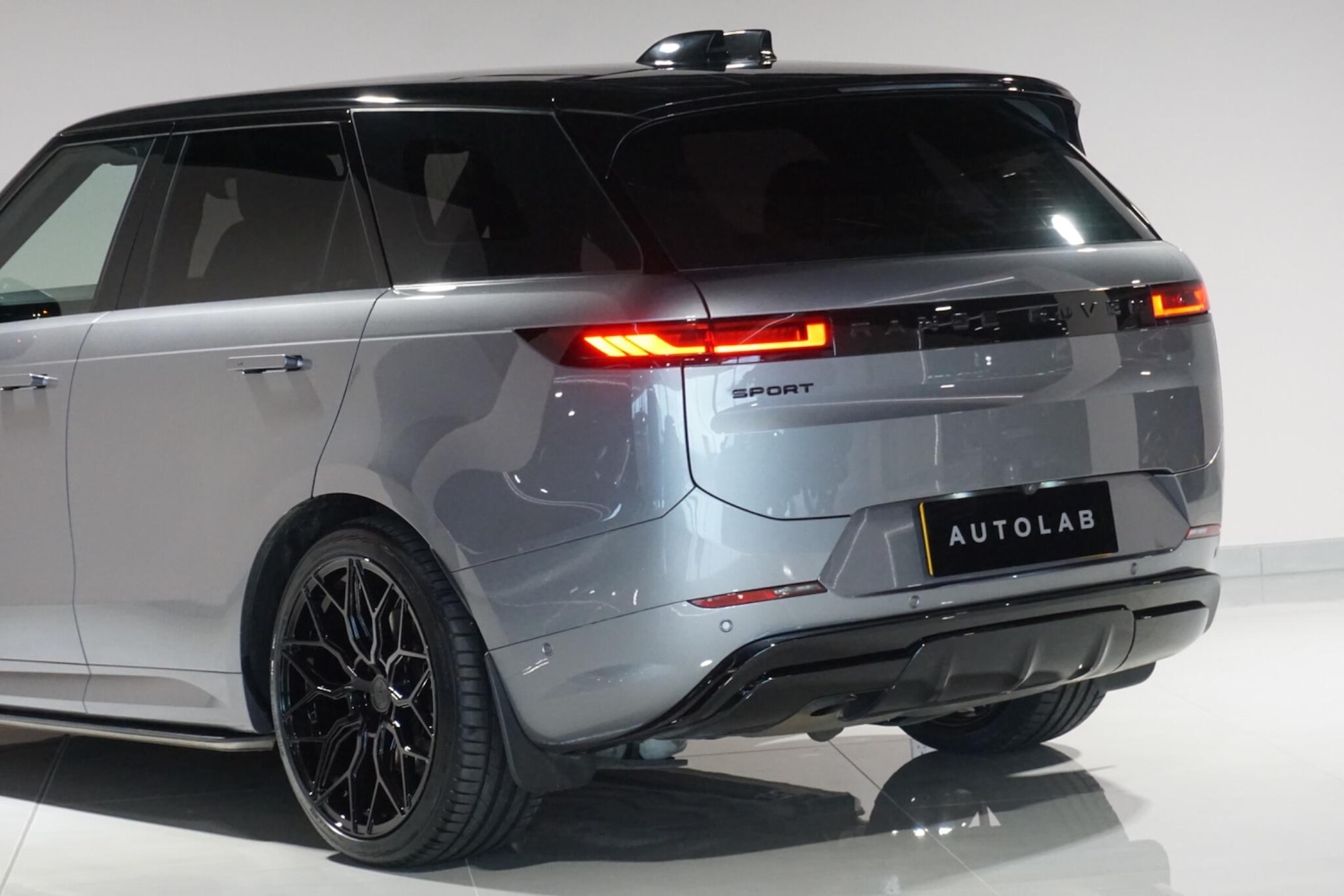 Used Land Rover Range Rover Sport for sale - 77387540: Photo 40