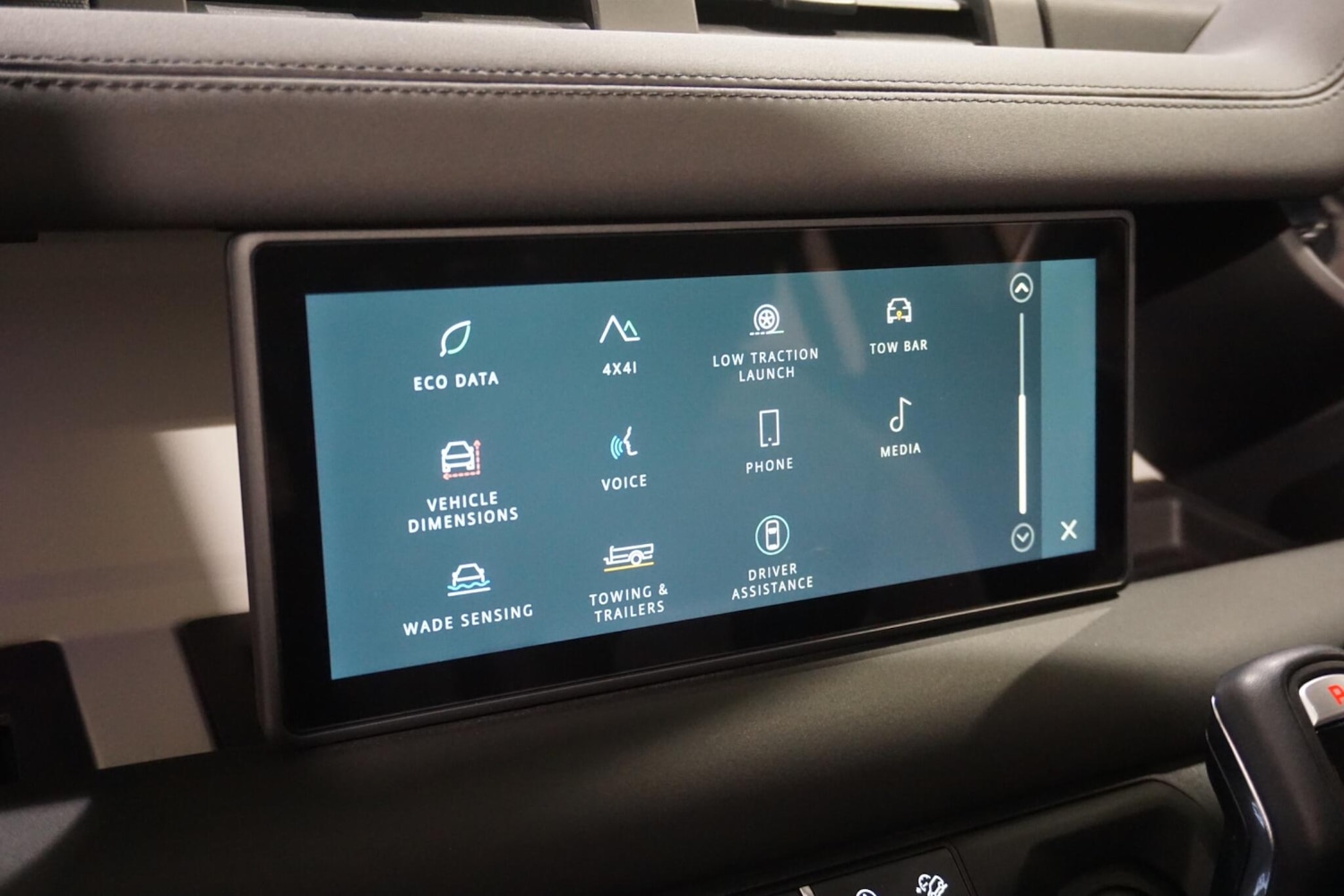 Used Land Rover Defender 110 for sale - 76701535: Photo 65