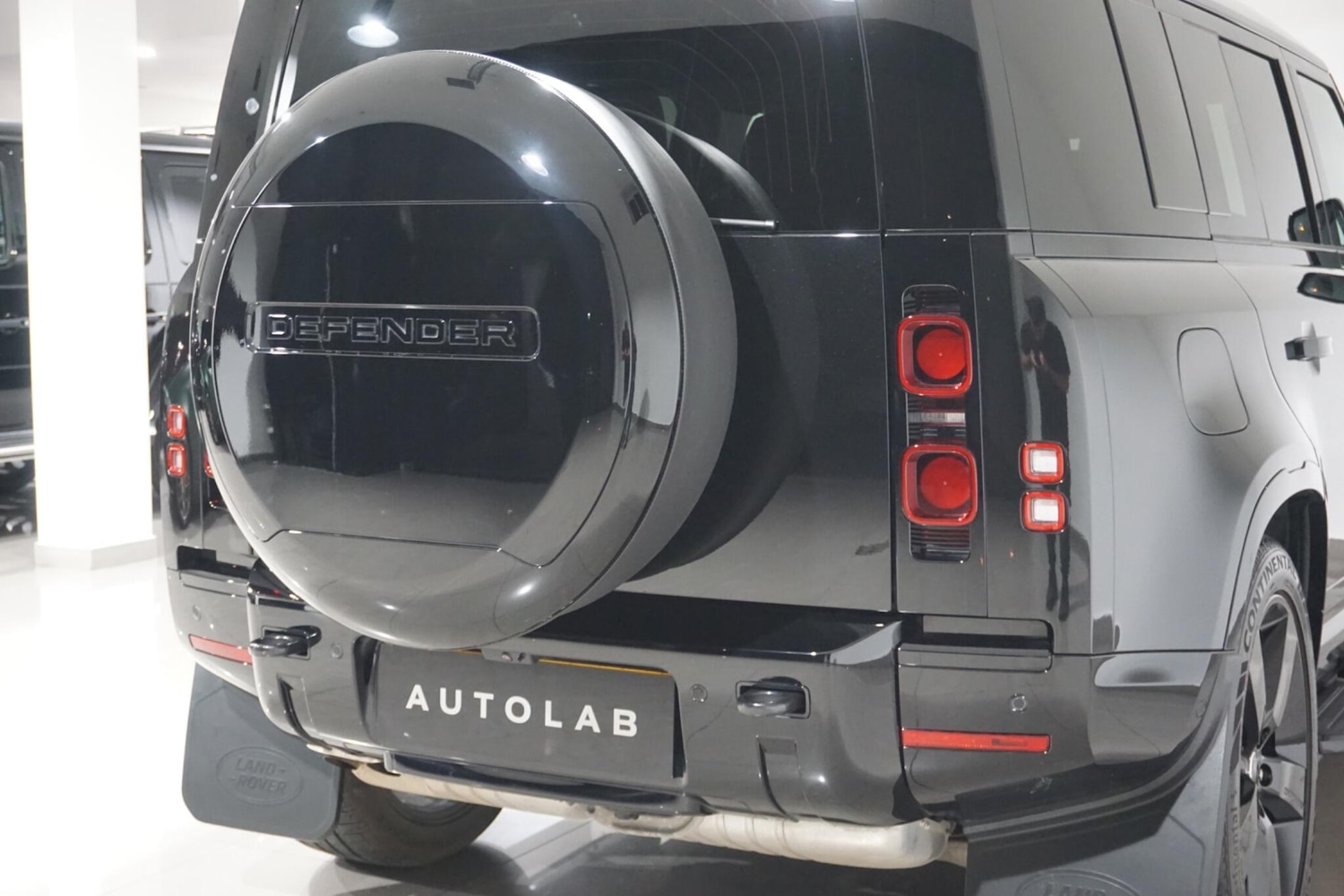 Used Land Rover Defender 110 for sale - 76701535: Photo 69