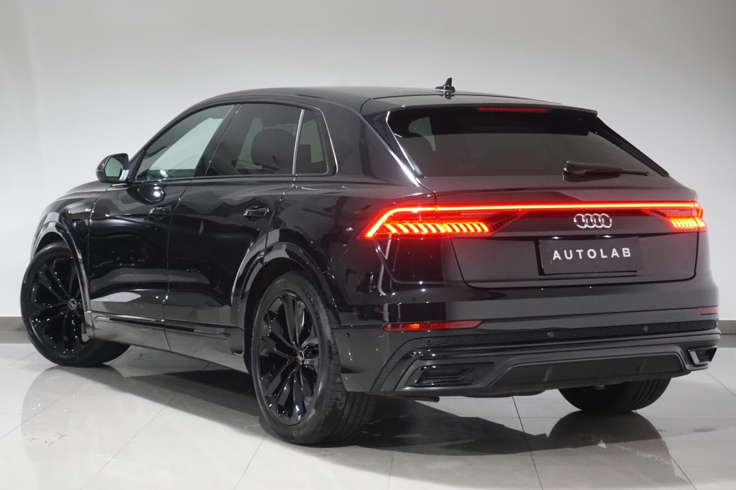 Used Audi Q8 2022 for sale - 76456779: Photo 6