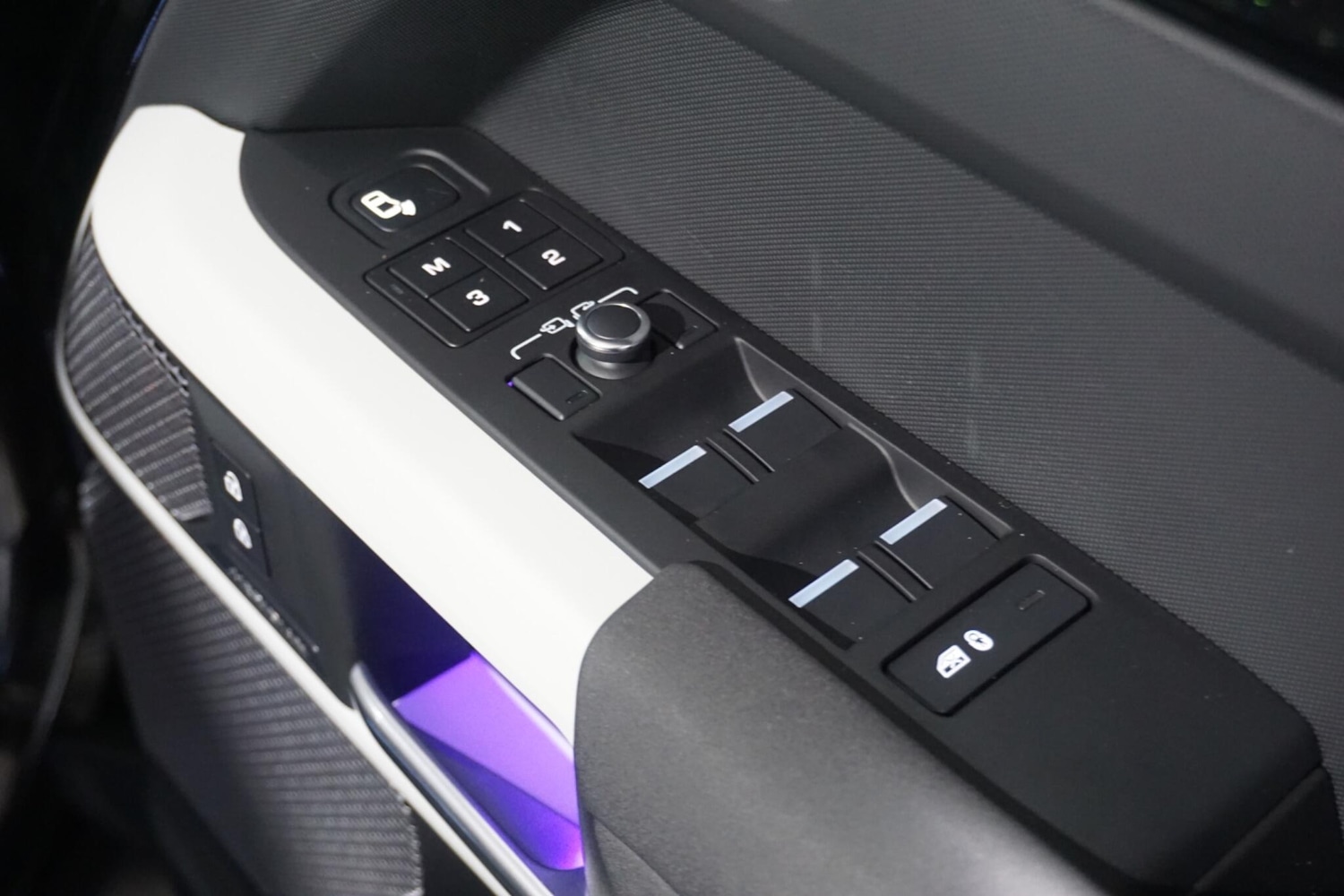 Used Land Rover Defender 2022 for sale - 77279703: Photo 66