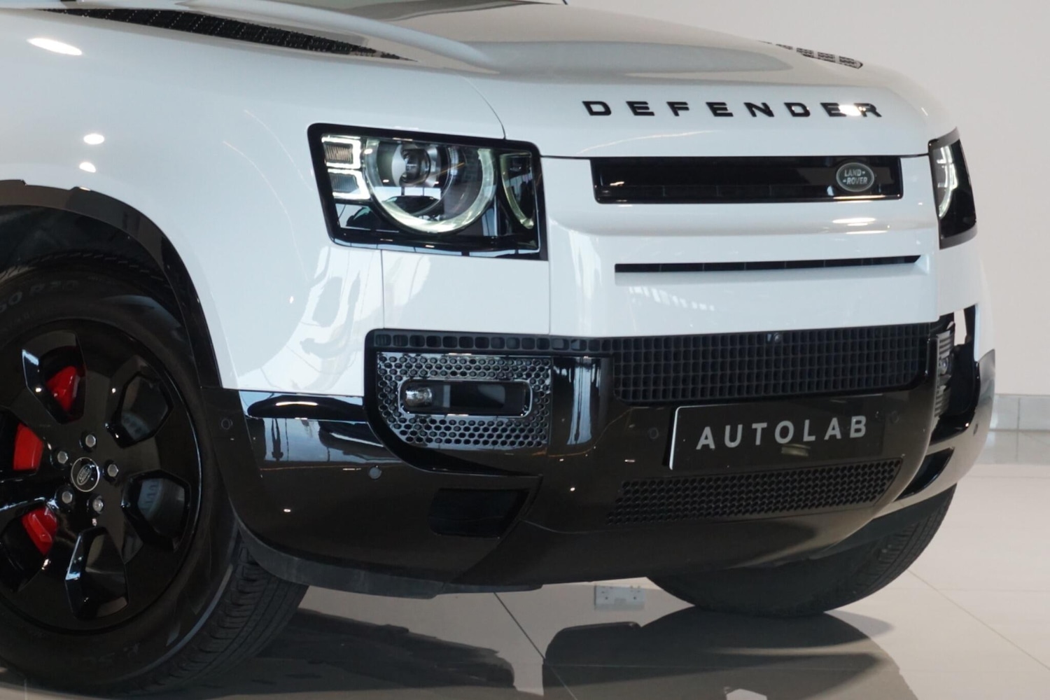 Used Land Rover Defender 110 for sale - 77940495: Photo 47