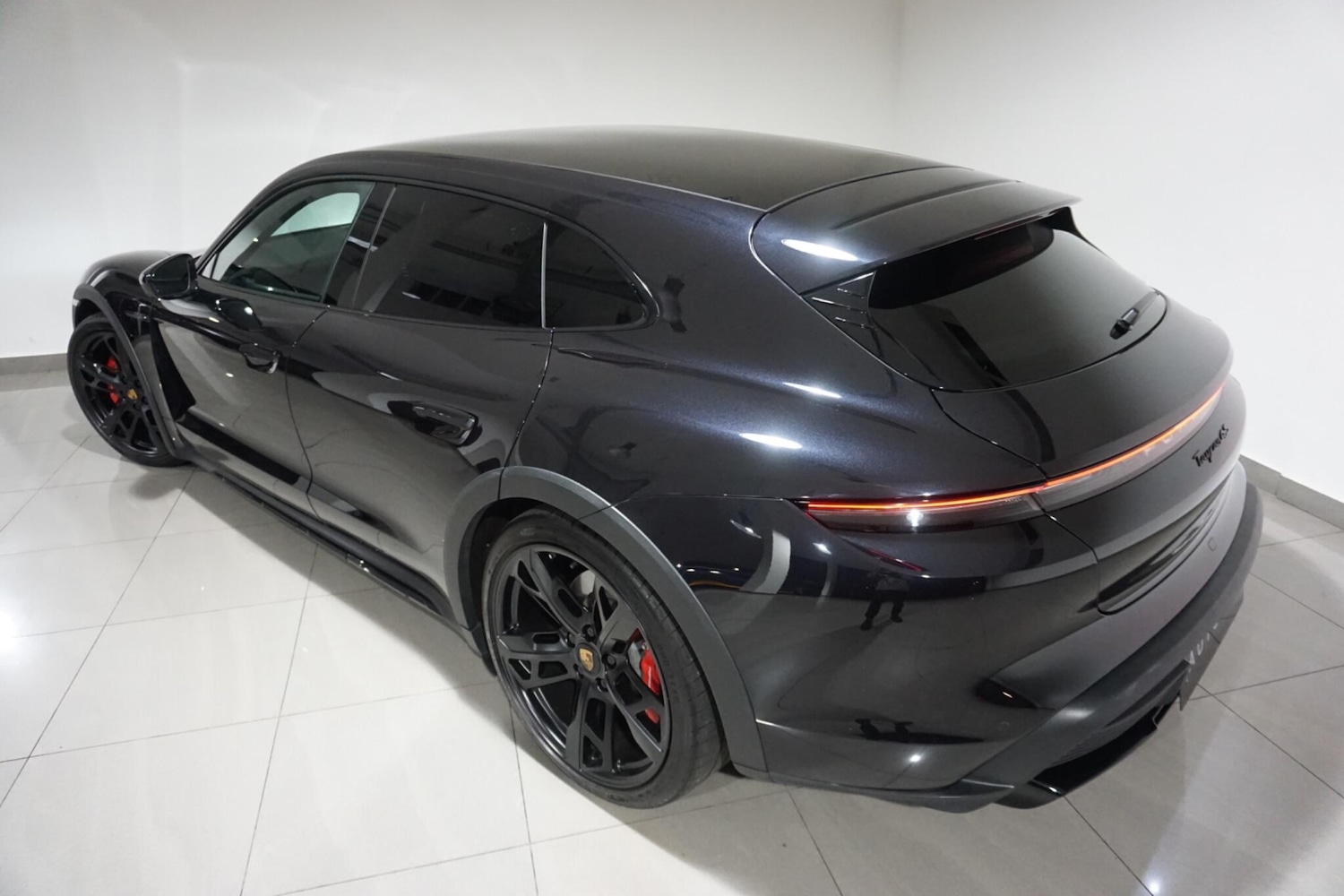 Used Porsche Taycan 2022 for sale - 76294469: Photo 30