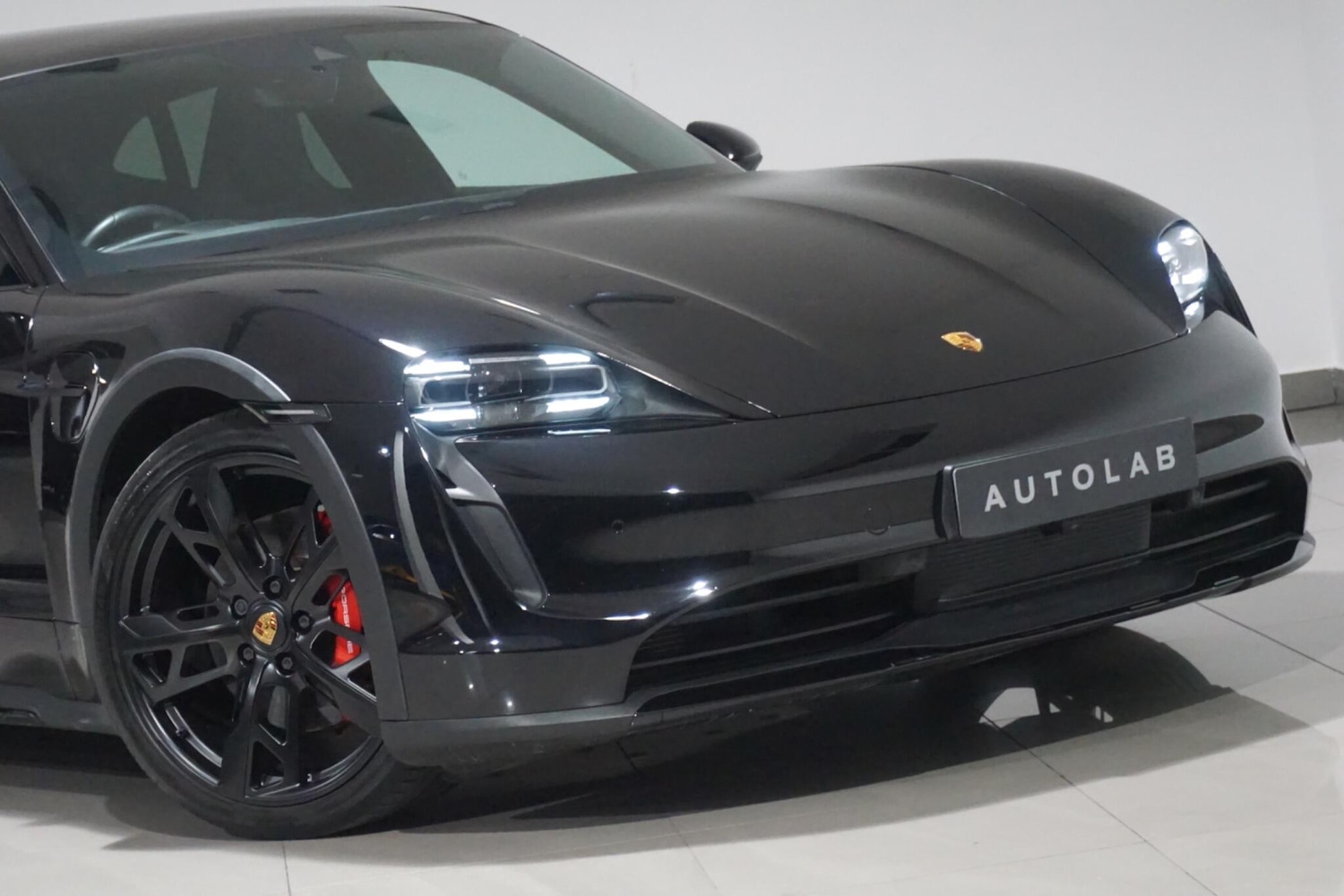 Used Porsche Taycan 2022 for sale - 76294469: Photo 33