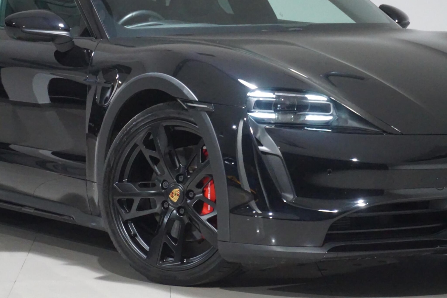 Used Porsche Taycan 2022 for sale - 76294469: Photo 39