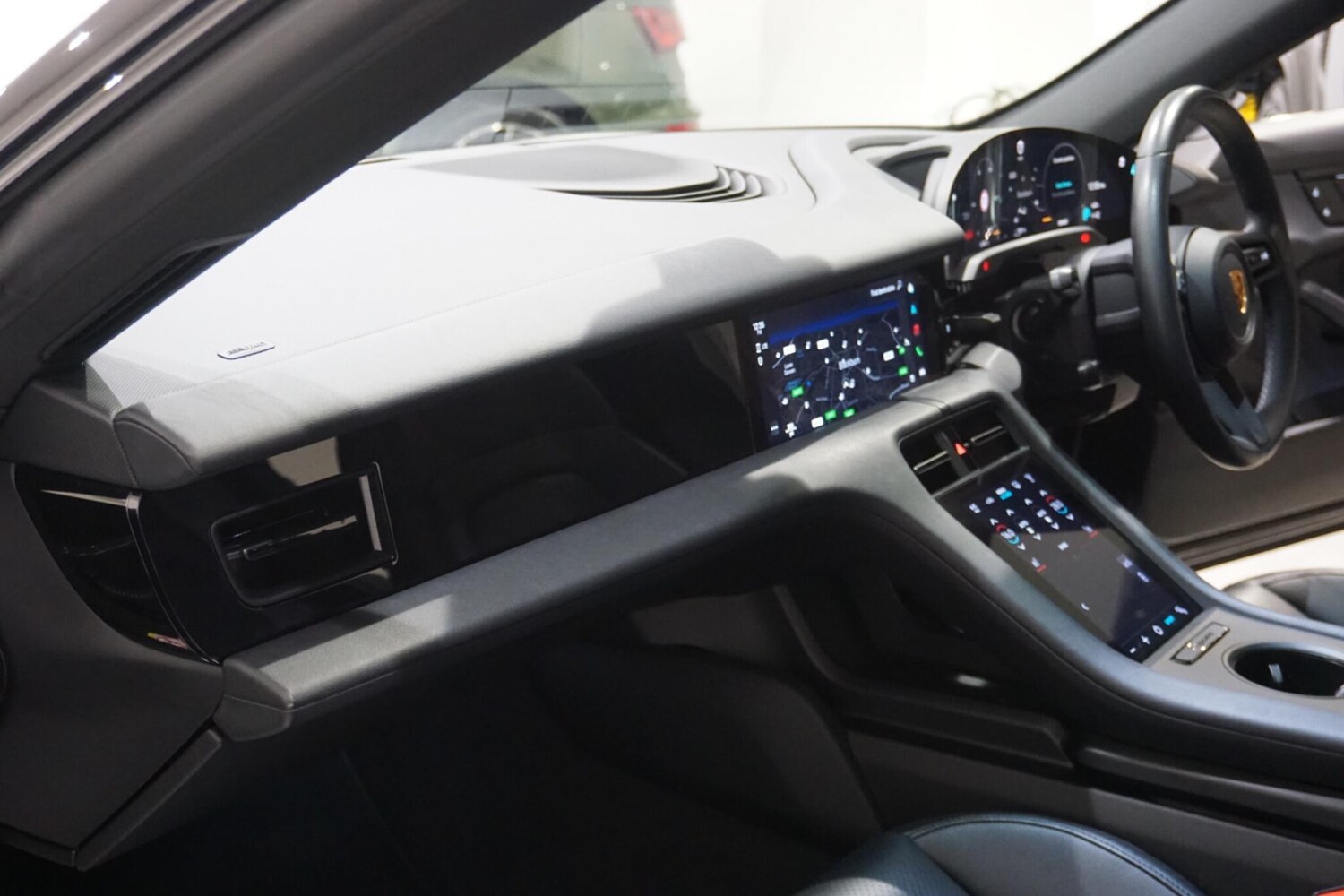 Used Porsche Taycan 2022 for sale - 76294469: Photo 47
