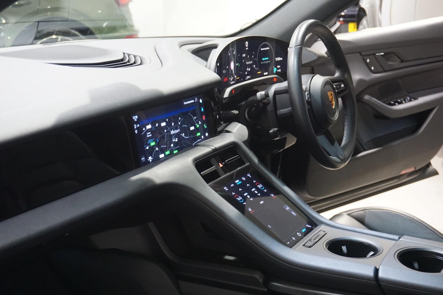 Used Porsche Taycan 2022 for sale - 76294469: Photo 49