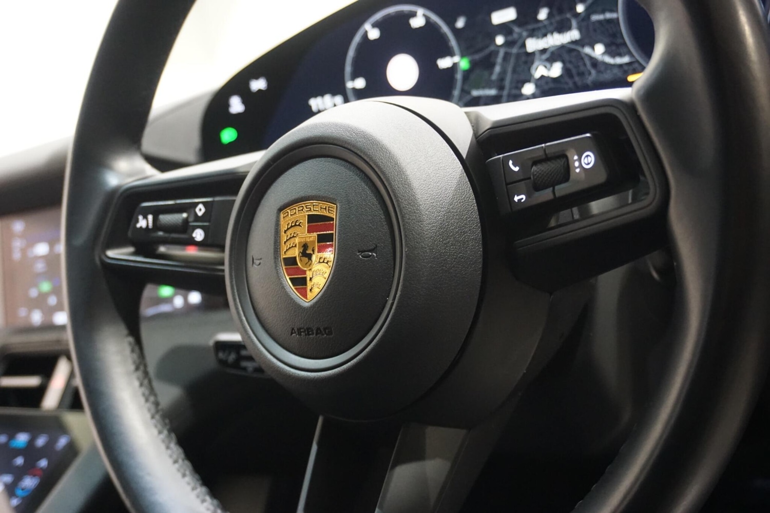 Used Porsche Taycan 2022 for sale - 76294469: Photo 51