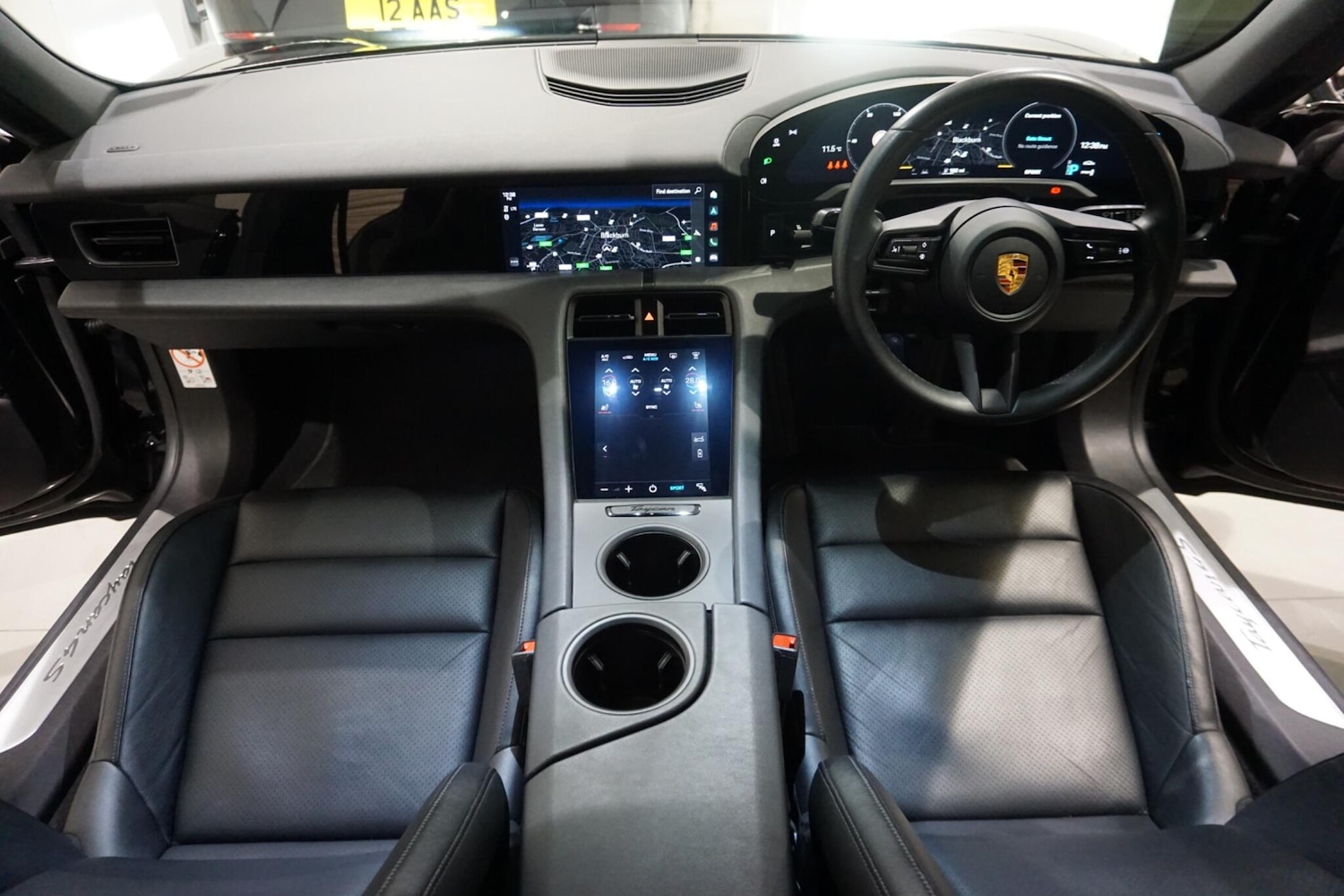 Used Porsche Taycan 2022 for sale - 76294469: Photo 6